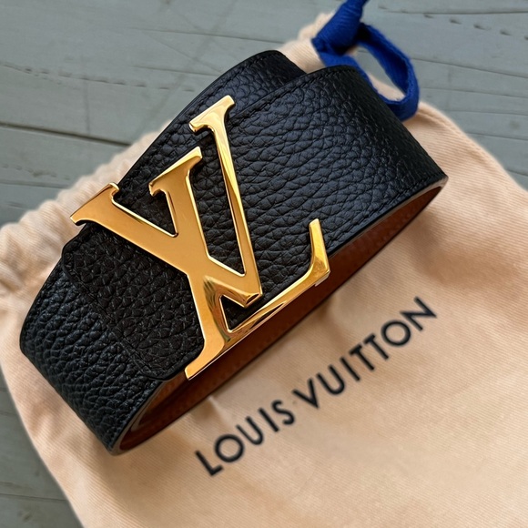 Authentic LV Initials 40MM Reversible Belt - Picture 1 of 11